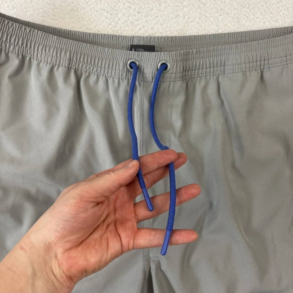 Huk shorts excellent